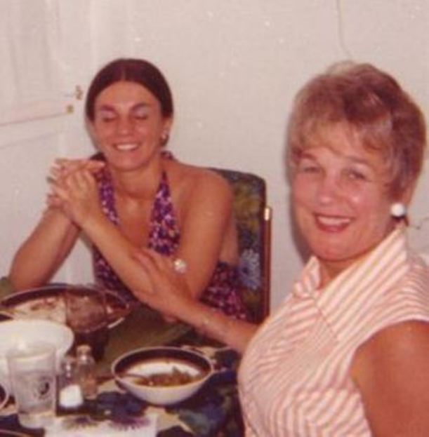 Roberta Jean Baker and Alma Louise Leonard Baker, Las Vegas, 1971