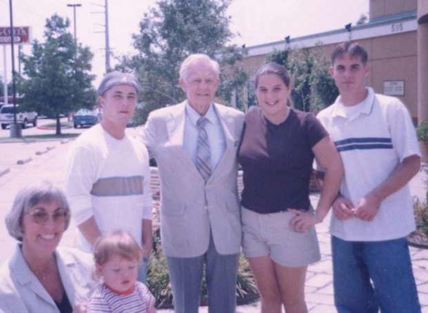 'Dad Does Dallas', George A. Baker visits family in Dallas 1996